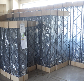 アルミトラス（ブラック）